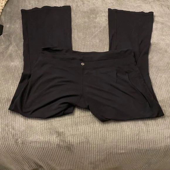Lululemon athletica yoga pants - Picture 1 of 1